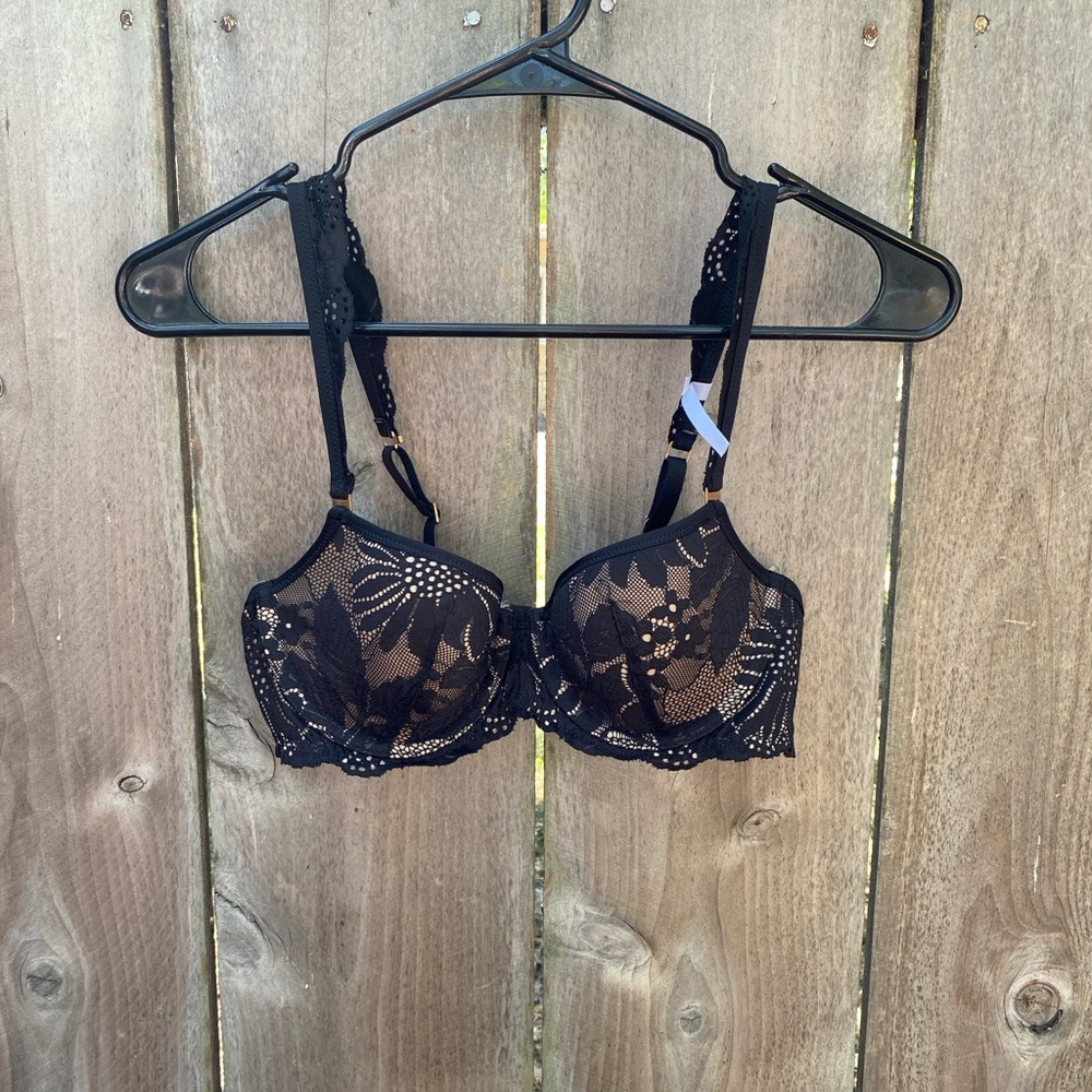 NWT Aerie Black Lace Underwire Bra with Floral Mesh 35B Balconette